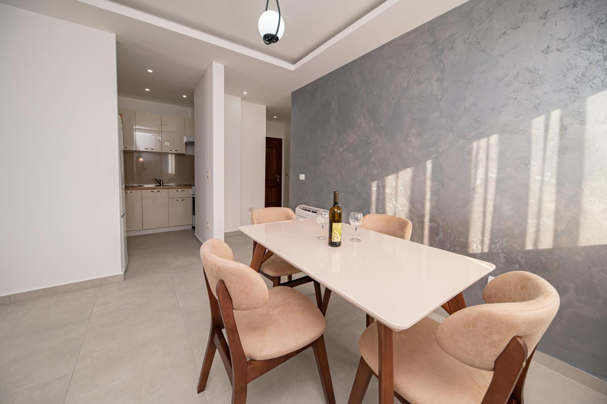Red Hill Apartment Kotor Luaran gambar
