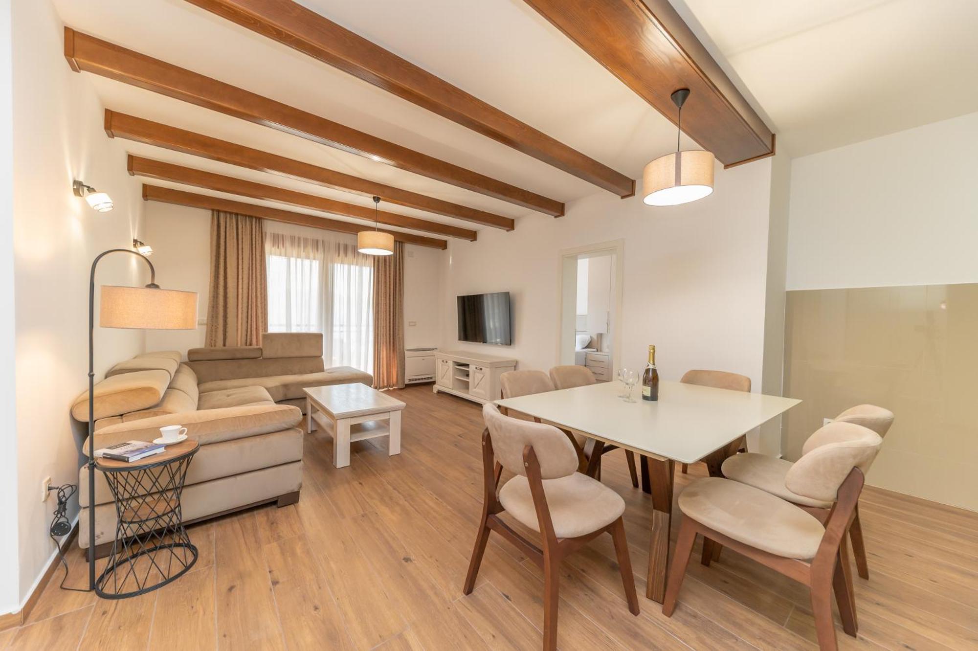 Red Hill Apartment Kotor Luaran gambar